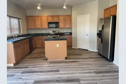 2218 N 93rd Lane, Phoenix, AZ 85037 - Photo 5