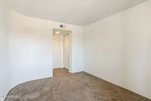 3601 W Tierra Buena Ln, Phoenix, AZ 85053 - Photo 21