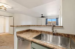 3601 W Tierra Buena Ln, Phoenix, AZ 85053 - Photo 11