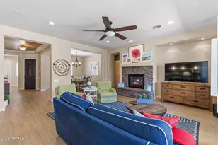 5530 W Desperado Way, Phoenix, AZ 85083 - Photo 15