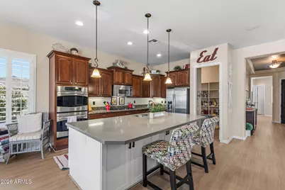 5530 W Desperado Way, Phoenix, AZ 85083 - Photo 7