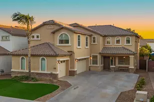 2541 E Ridge Creek Rd, Phoenix, AZ 85024 - Photo 1