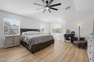 2541 E Ridge Creek Rd, Phoenix, AZ 85024 - Photo 19