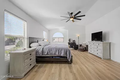 2541 E Ridge Creek Road, Phoenix, AZ 85024 - Photo 17