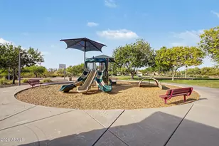 2541 E Ridge Creek Rd, Phoenix, AZ 85024 - Photo 43