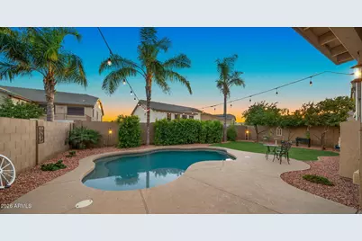 2541 E Ridge Creek Road, Phoenix, AZ 85024 - Photo 33