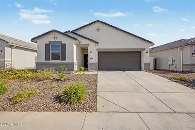 1881 W Stanton Avenue, Apache Junction, AZ 85120 - Photo 1