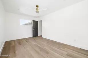 2528 N 48th Pl N, Phoenix, AZ 85008 - Photo 23