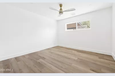 2528 N 48th Place N, Phoenix, AZ 85008 - Photo 19