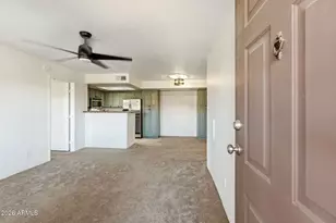 3601 W Tierra Buena Ln, Phoenix, AZ 85053 - Photo 5