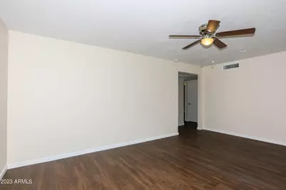 6226 S Hazelton Lane, Tempe, AZ 85283 - Photo 9