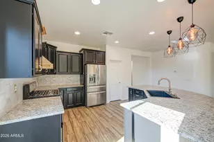 26119 W Wahalla Ln, Buckeye, AZ 85396 - Photo 11