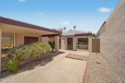 564 E Royal Palms Drive, Mesa, AZ 85203 - Photo 5