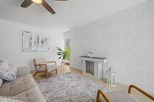 564 E Royal Palms Dr, Mesa, AZ 85203 - Photo 9