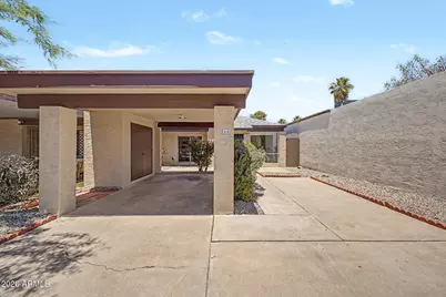 564 E Royal Palms Drive, Mesa, AZ 85203 - Photo 3