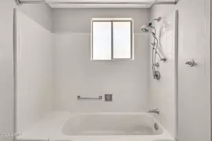 6125 E Indian School Rd, Scottsdale, AZ 85251 - Photo 23