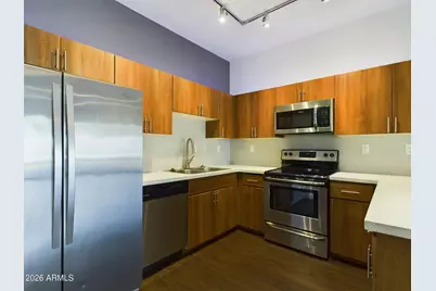 4700 N 40th Street #Apt 110, Phoenix, AZ 85018 - Photo 1