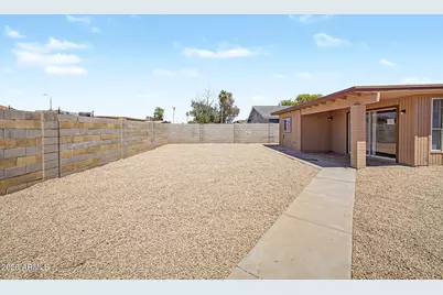 6746 W Orange Drive, Glendale, AZ 85303 - Photo 35