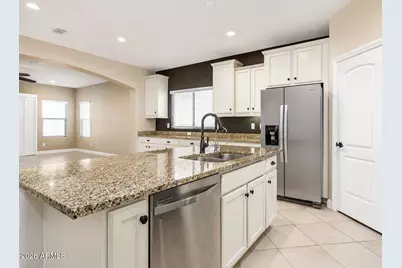 26510 N 107th Lane, Peoria, AZ 85383 - Photo 11