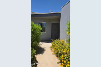 10546 W Palmeras Drive, Sun City, AZ 85373 - Photo 3