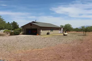 556 E Camino De Tundra, Huachuca City, AZ 85616 - Photo 5
