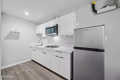 3025 N 32nd Street #32, Phoenix, AZ 85018 - Photo 5
