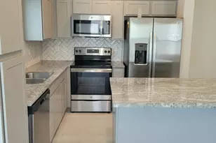 8234 N 22nd Dr, Phoenix, AZ 85021 - Photo 9