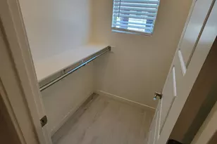 8234 N 22nd Dr, Phoenix, AZ 85021 - Photo 3