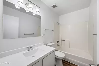 436 W Clark Street #Apt 202, Mesa, AZ 85201 - Photo 15