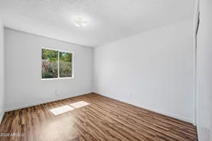 436 W Clark St, Mesa, AZ 85201 - Photo 11