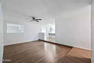 6133 W Tierra Buena Ln, Glendale, AZ 85306 - Photo 3