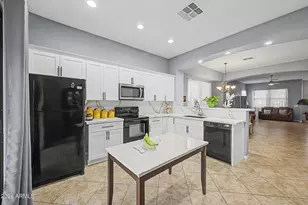 1418 W Homestead Ct, Chandler, AZ 85286 - Photo 3