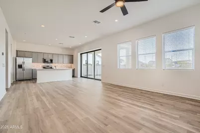 15550 S 181st Lane, Goodyear, AZ 85338 - Photo 7