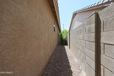 2470 W Warren Drive, Anthem, AZ 85086 - Photo 37