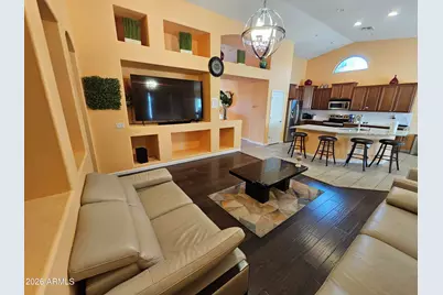 8805 W Glenn Drive, Glendale, AZ 85305 - Photo 9