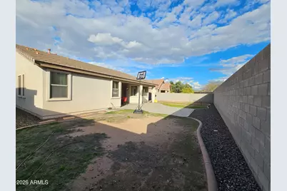 8805 W Glenn Drive, Glendale, AZ 85305 - Photo 19