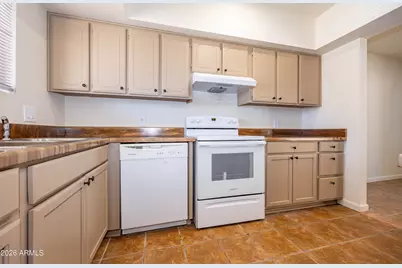 1948 Paseo De La Luna -- #11, Sierra Vista, AZ 85635 - Photo 5