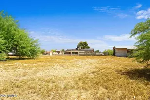 14038 N 180th Ave, Surprise, AZ 85388 - Photo 3