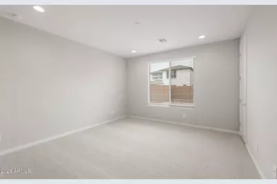 2440 W Silver Fox Way, Phoenix, AZ 85045 - Photo 11