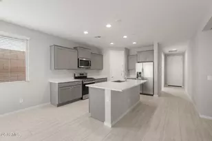 2440 W Silver Fox Wy, Phoenix, AZ 85045 - Photo 5
