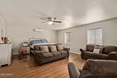 2940 E Union Hills Drive, Phoenix, AZ 85050 - Photo 9
