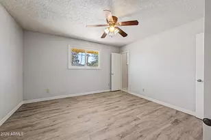 1000 E Loyola Dr, Tempe, AZ 85282 - Photo 17
