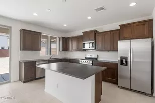 2444 W Silver Fox Wy, Phoenix, AZ 85045 - Photo 9
