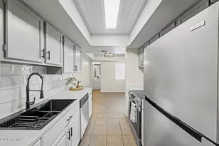 5981 N 48th Dr, Glendale, AZ 85301 - Photo 11