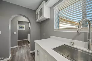 2601 N 51st St, Phoenix, AZ 85008 - Photo 15