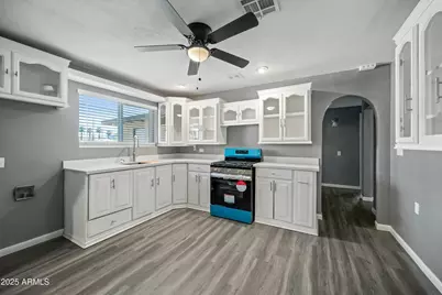 2601 N 51st Street, Phoenix, AZ 85008 - Photo 11