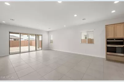2437 W Nighthawk Way, Phoenix, AZ 85045 - Photo 13