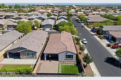 9209 W Wilow Bend Lane, Phoenix, AZ 85037 - Photo 33