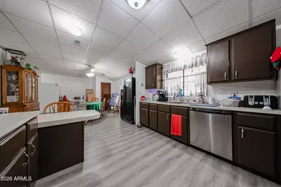 880 E 4th Avenue, Apache Junction, AZ 85119 - Photo 13