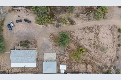 880 E 4th Avenue, Apache Junction, AZ 85119 - Photo 57